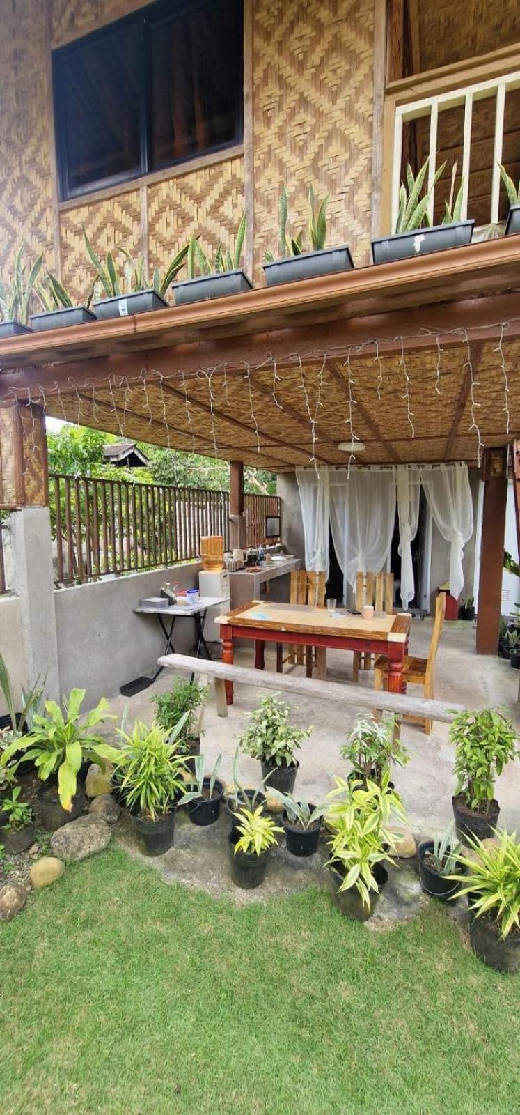 Khloe Serenity Guest House Batuan Εξωτερικό φωτογραφία